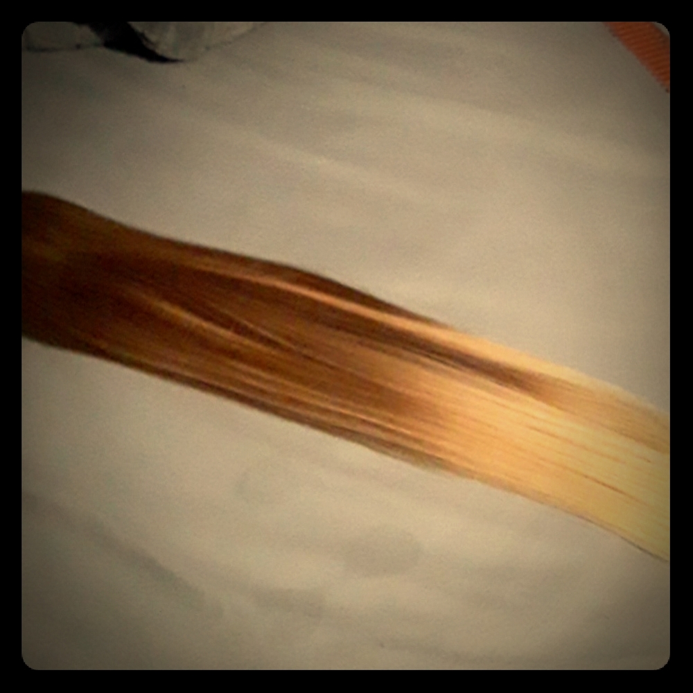 Hair extensions  brand new never worn all ten clip
